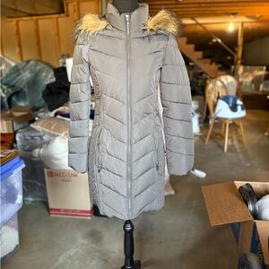 Tommy Hilfiger Gray Quilted Puffer Jacket with Hood